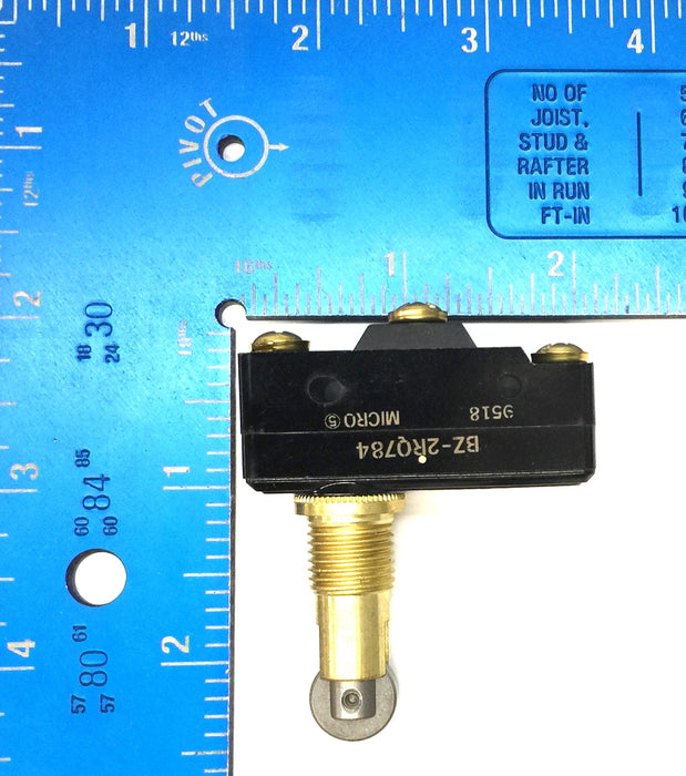 Selecta Micro Switch BZ-2RQ784-DG NOS