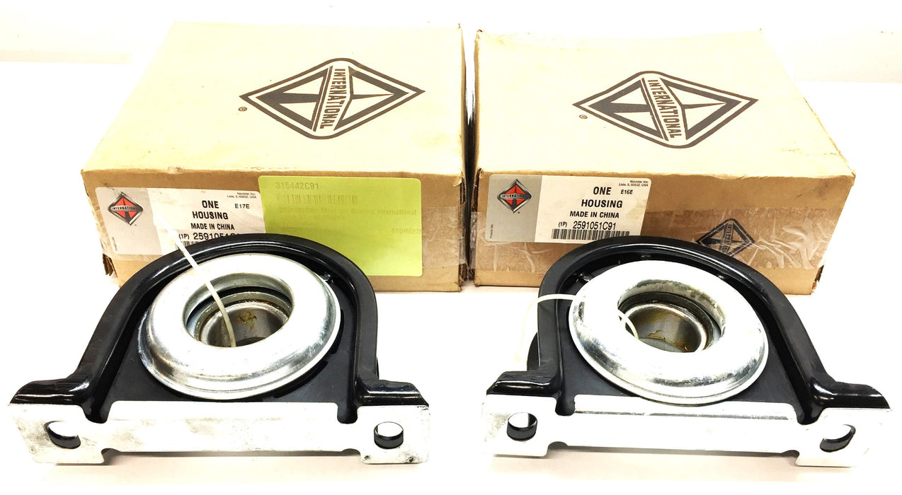 International/Navistar Midshaft Bearing Housing 2591051C91 [Lot of 2] NOS