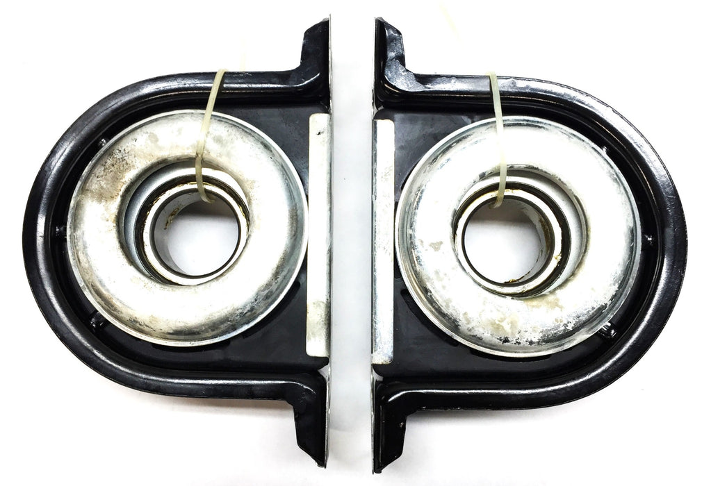 International/Navistar Midshaft Bearing Housing 2591051C91 [Lot of 2] NOS