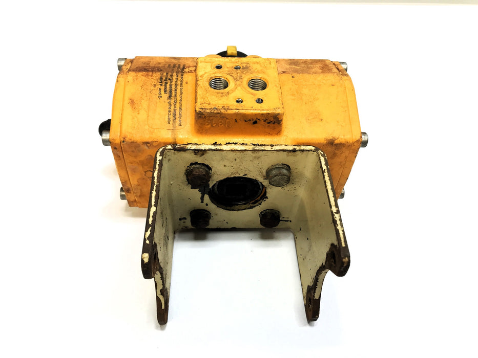 EL-O-MATIC Pneumatic Actuator ED0065.U1A00A-14K0 USED