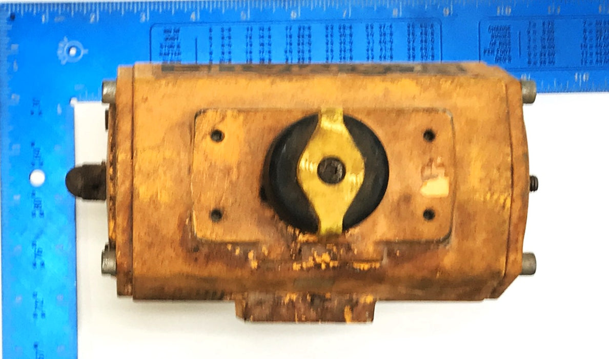 EL-O-MATIC Pneumatic Actuator ED0065.U1A00A-14K0 USED