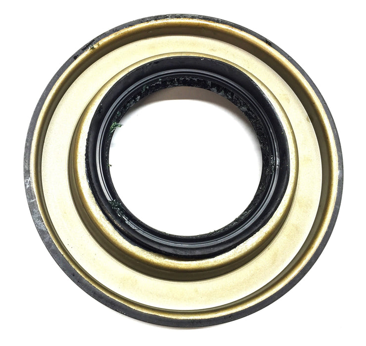 International Truck and Engine Pinion Seal 1651281C91 [Lot of 3] NOS