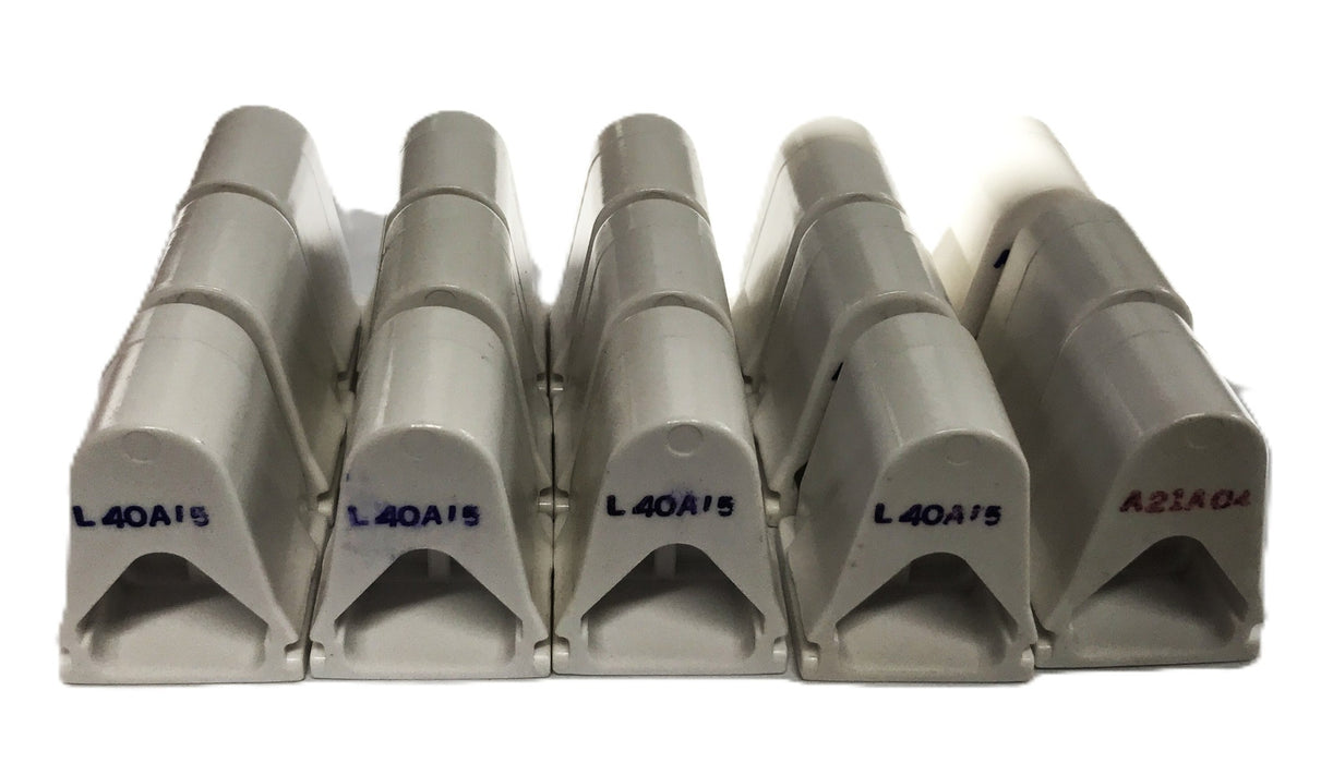 Levitin Single Pin Fluorescent Lamp Holder 104-02537 [Lot of 15] NOS