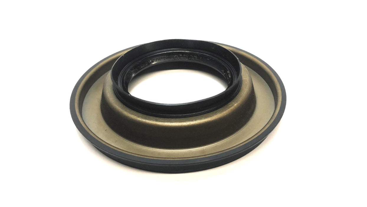 International Pinion Seal 1651281C91 [Lot of 2] NOS