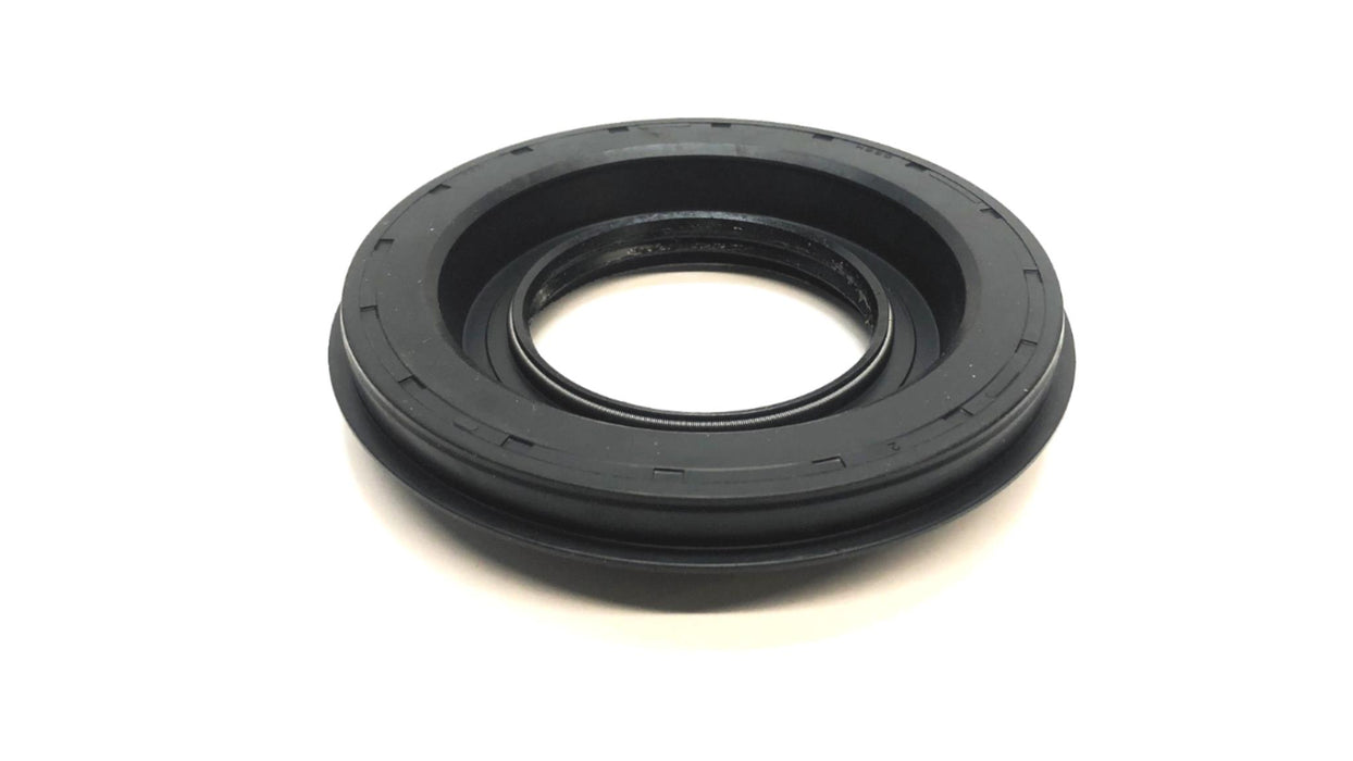 International Pinion Seal 1651281C91 [Lot of 2] NOS