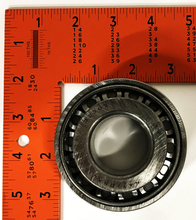 National Differential Pinion Roller Bearing 32307 NOS