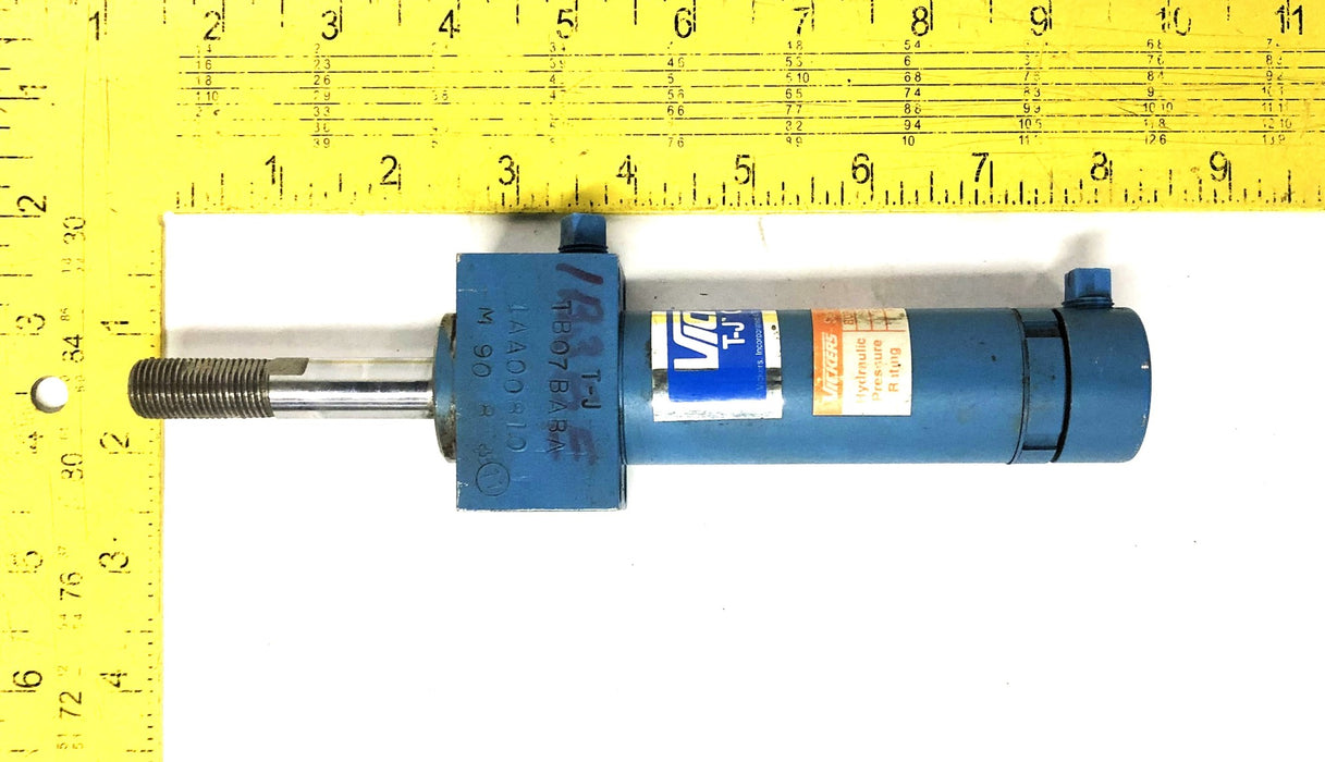 Vickers T-J Series TB Pneumatic Cylinder TB07BABA (1AA00810, M-90-8) NOS