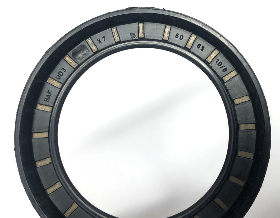 Unbranded Oil Seal 60 85 10/8 NOS