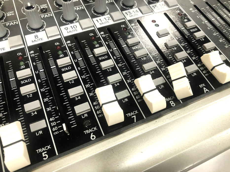 Mackie Control Premium MIC/LINE Mixer 1642-VLZ3 No Power Supply USED