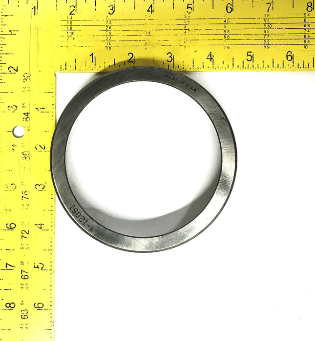 Unbranded Tapered Roller Bearing Cup T-12051 NOS