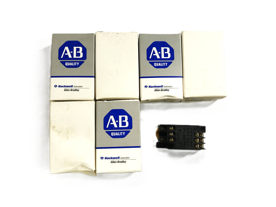 Allen-Bradley 11-Blade Relay Socket 700-HN138 [Lot of 7] NOS