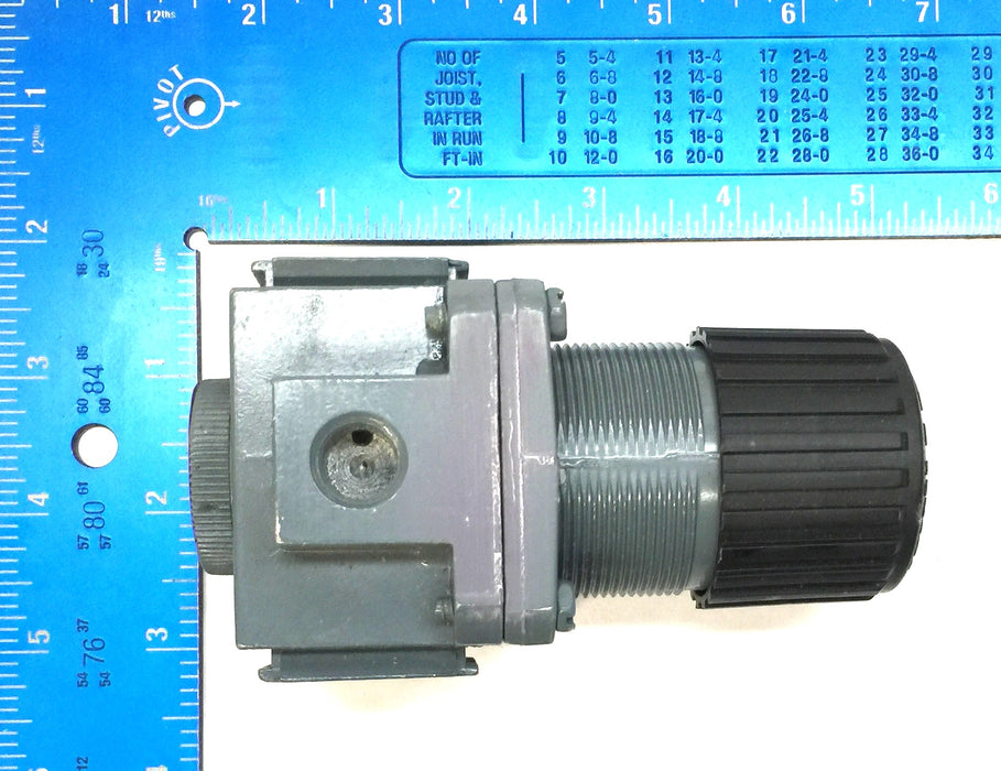Arrow Pneumatic Pressure Regulator R352 (125EN) [Lot of 2] NOS