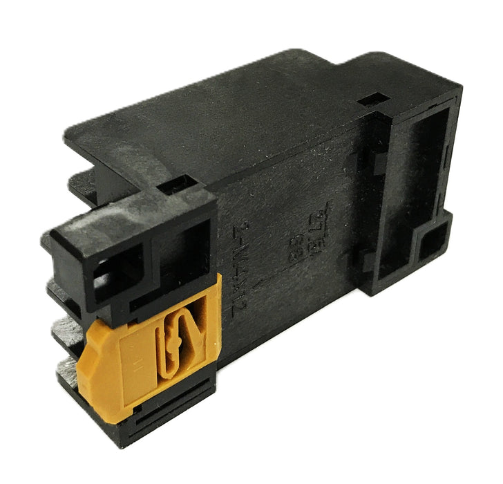Allen-Bradley 11-Blade Relay Socket 700-HN138 [Lot of 7] NOS