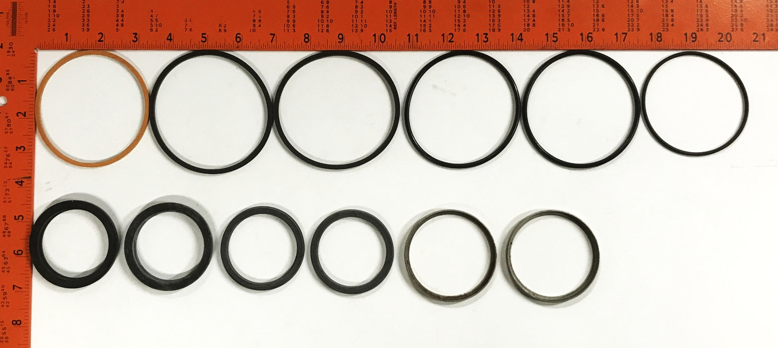 Clark 12-Piece Forklift Seal Kit 1811569 NOS