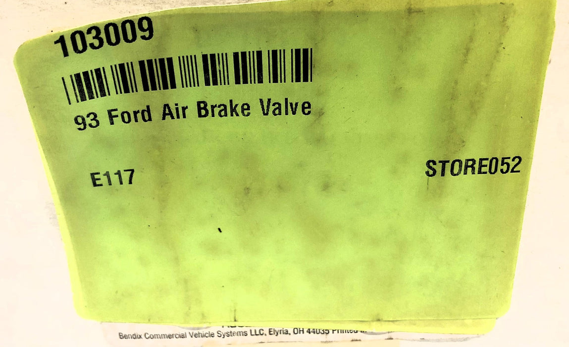Bendix Air Brake Valve W/ bracket 103009 NOS