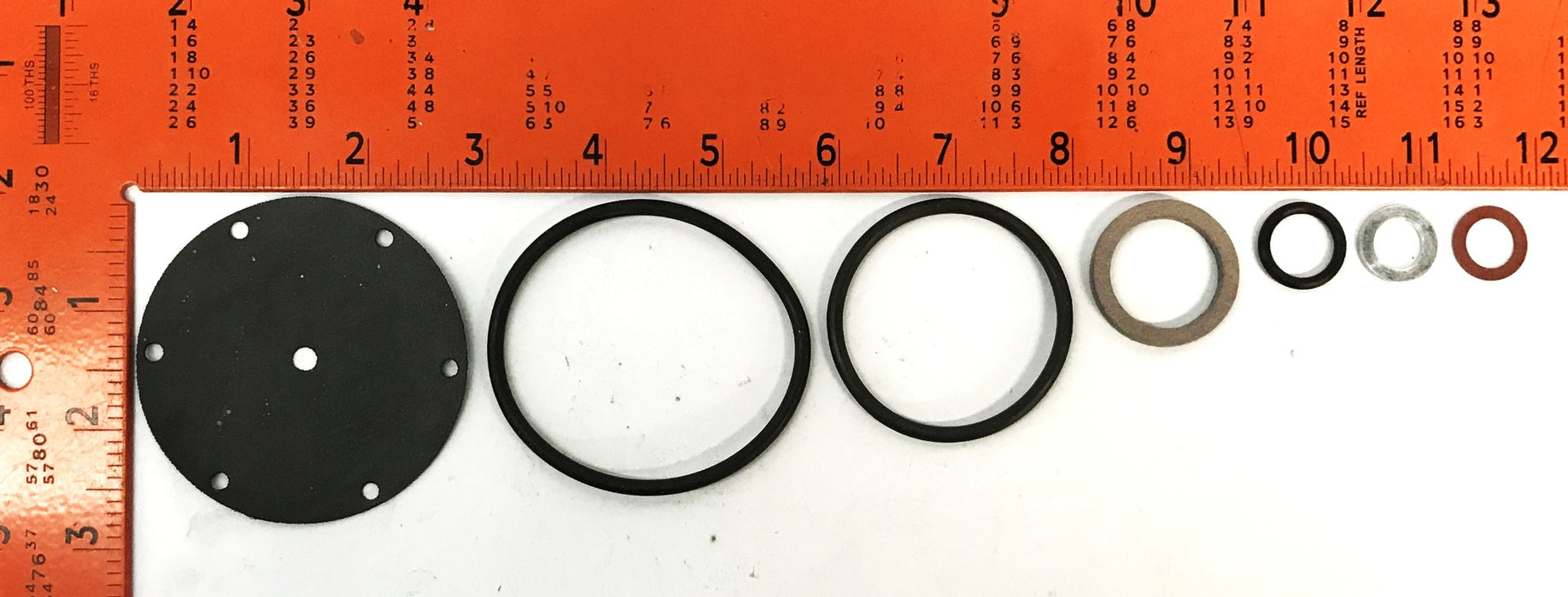 P & D 7-Piece Carburetor Repair Kit C993-2 {Lot of 8] NOS