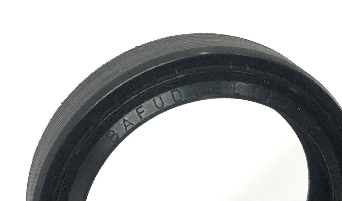 CFW 30mm40mm8/7mm Oil Seal BAFUD2SL1X7 NOS