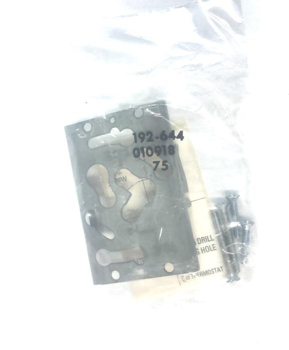 Siemens Pneumatic Room Thermostat and Wallplate 192-204 NOS