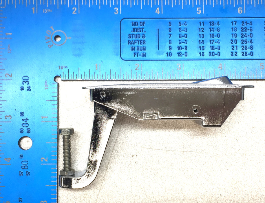 Southco Raised Trigger Textured Compression Latch C2-33-11 (638930) NOS