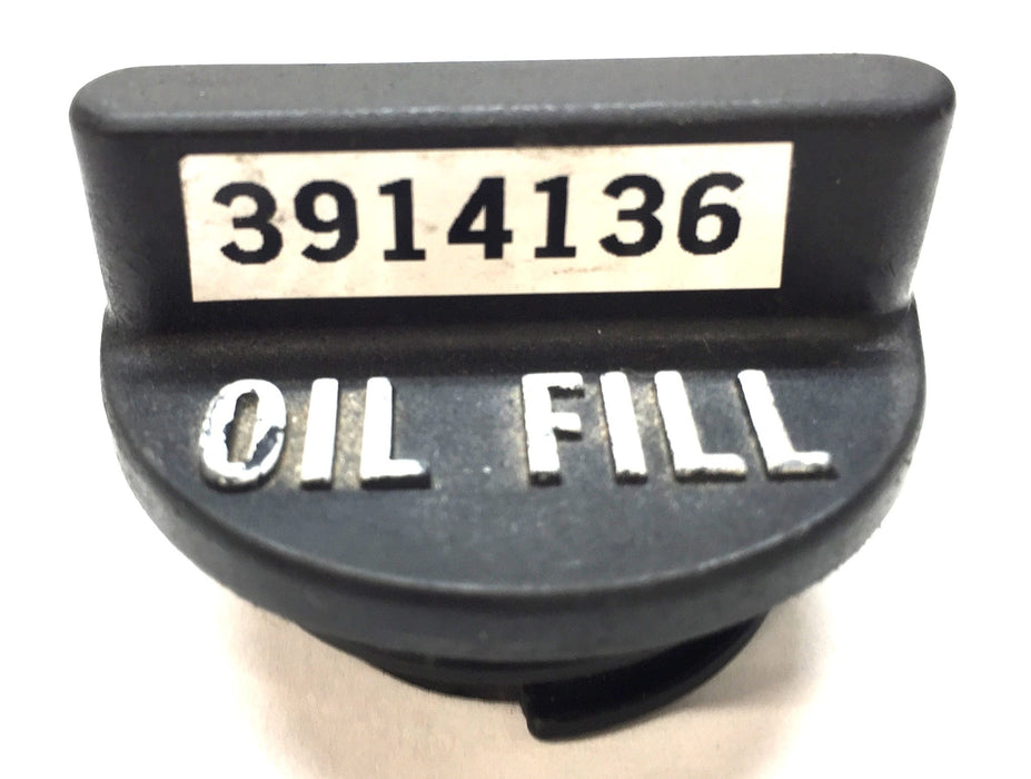Freightliner Engine Oil Cap 3914136 (3901895) NOS