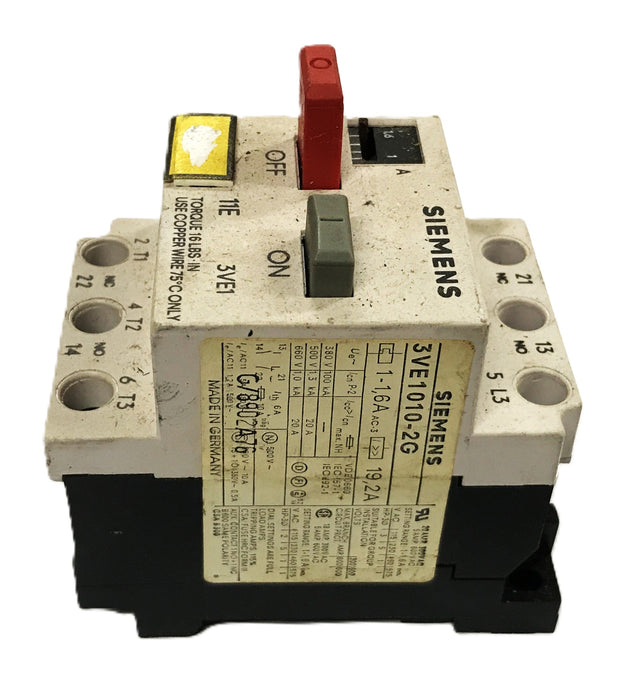 Siemens Protector Circuit Breaker 3VE1010-2G NOS