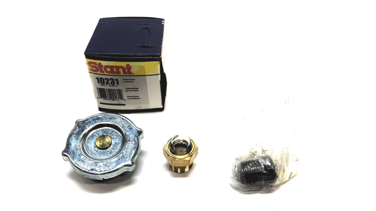 Northern Radiator Surge Tank W/ Stant Radiator Cap 237039 NOS