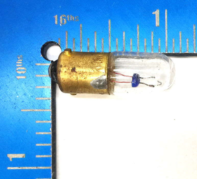 General Electric/GE 6.3V Miniature Panel Indicator Bulb 44 [Lot of 8] NOS