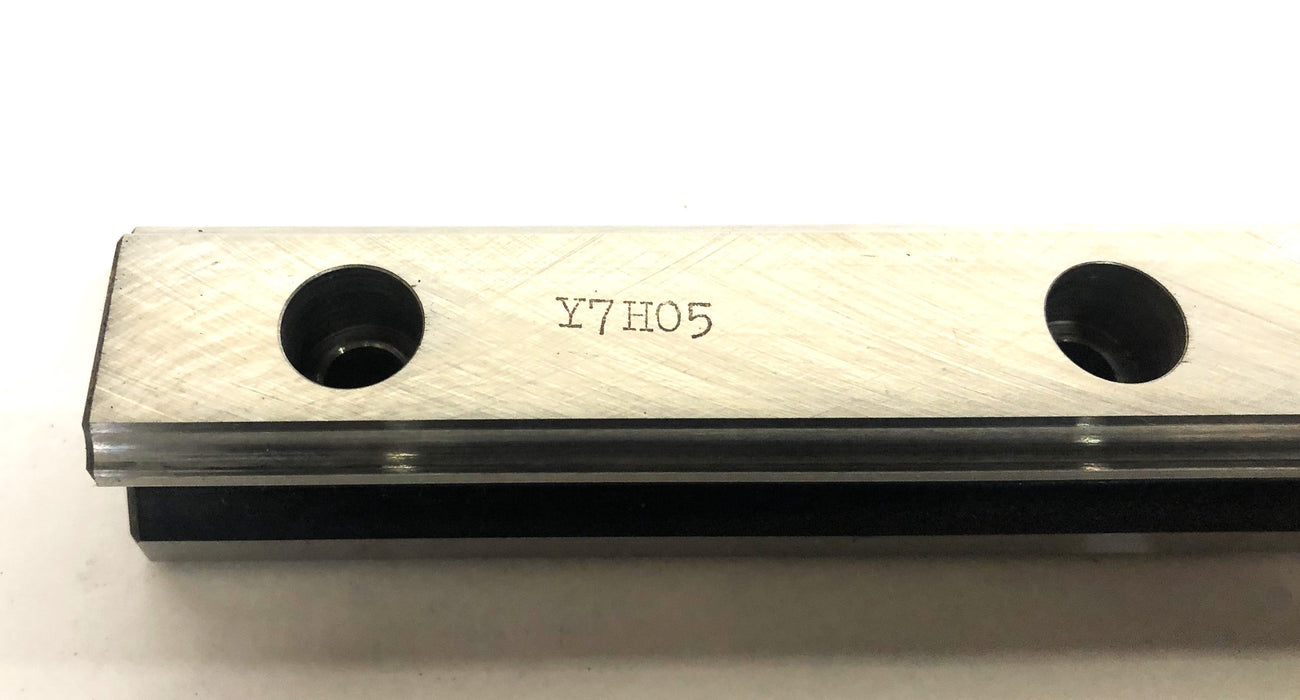 THK Y7H05 25-1/8 Inch Linear Rail HSR25-640L (GK) NOS