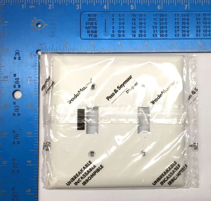 TradeMaster 2-Gang 2-Toggle Wall Plate TP2-W [Lot of 9 ] NOS