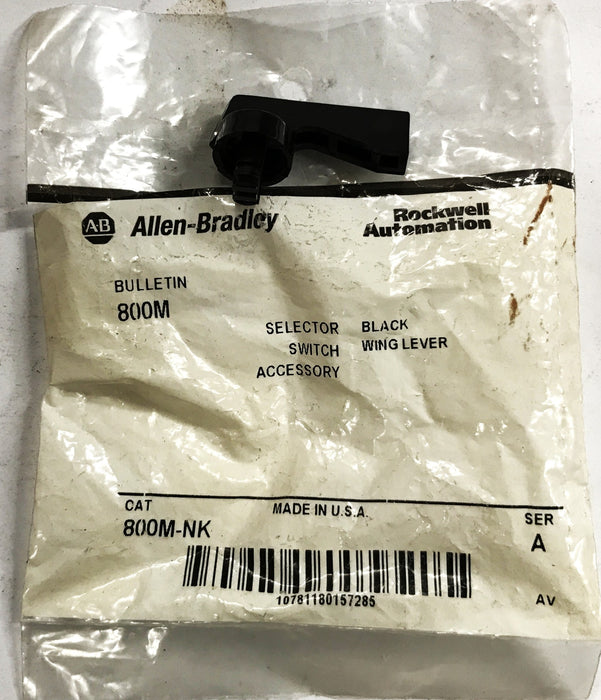 Allen-Bradley Selector Switch Wing Lever 800M-NK [Lot of 2] NOS