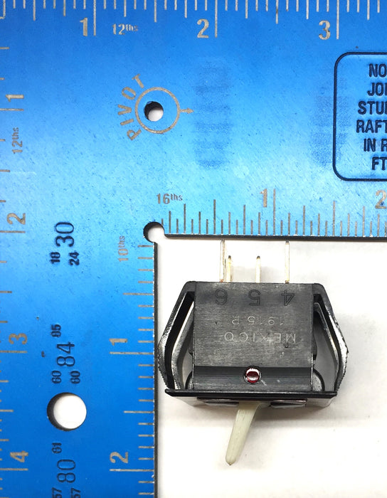 Carling Switch 2-Position Paddle Switch 22039375 NOS