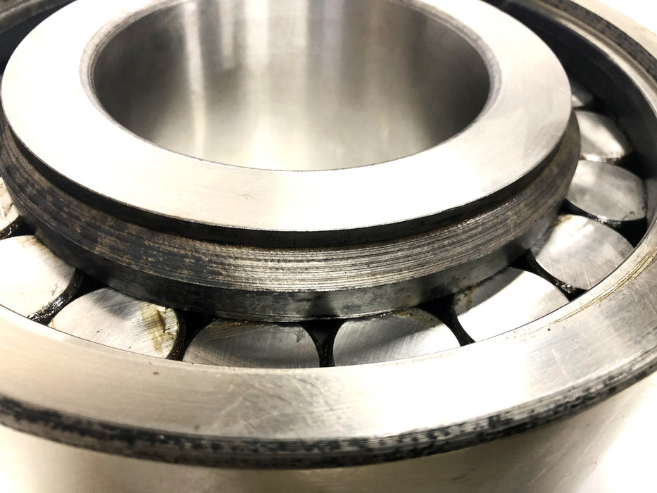 Rollway Cylindrical Roller Bearing 5322/31112 NOS