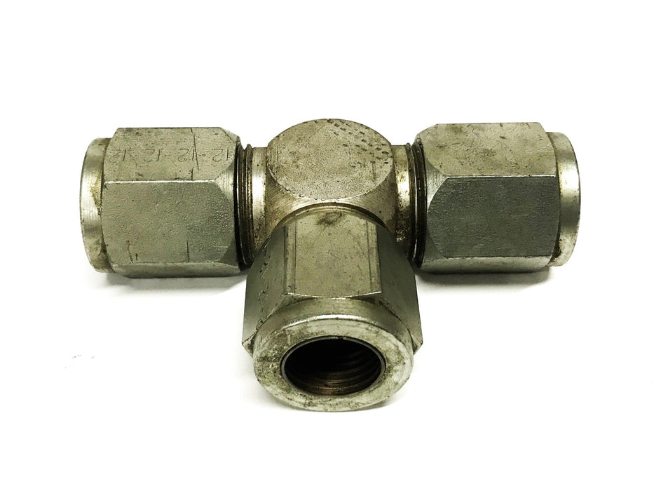 Unbranded 3/4 inch x 1/2 inch x 1/2 inch Union Reducer Tee NOS