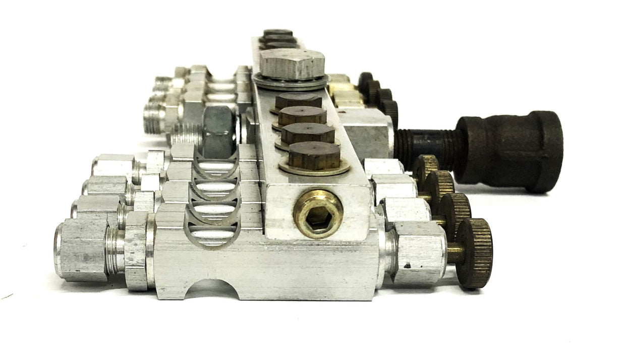 Lube Devices Hydraulic Oil Injector Assembly 3/4-1/4 Inch USED