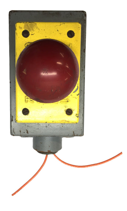 Rees Enclosure with Mushroom Button Assembly 02765-000 (02765-000) USED