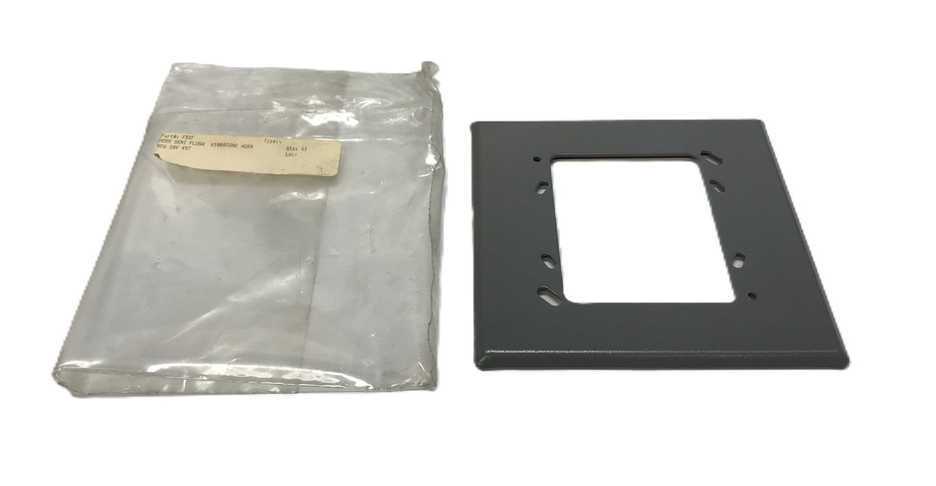 Federal Signal 6" x 6" Flush Mounting Plate FSSF (SF) NOS