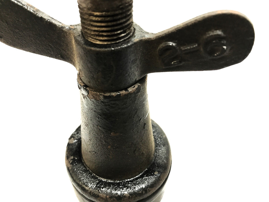 Unbranded 5/8" Bore 2.718" Diameter Face Wingnut Mechanical Pipe Plug 2-6 USED