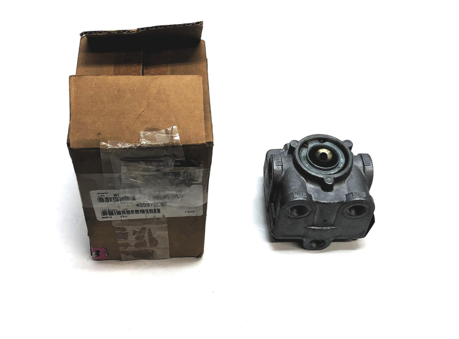 Meritor Wabco 2 Port Relay Valve RKN28060 (455975C92) NOS