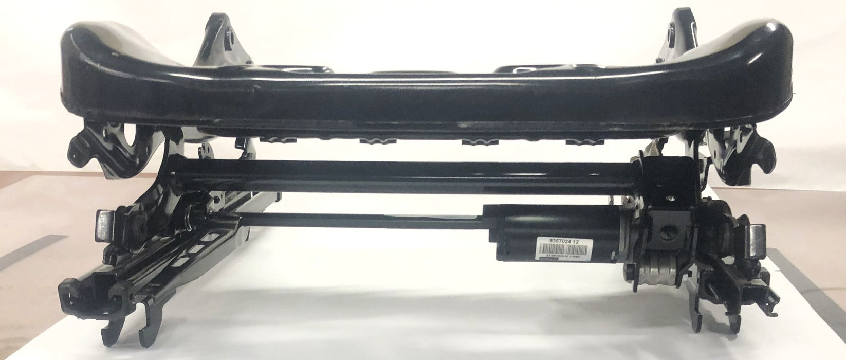 Faurecia Driver Side Front Seat Assembly With 8357024-12 Motor KO5D05911622 NOS