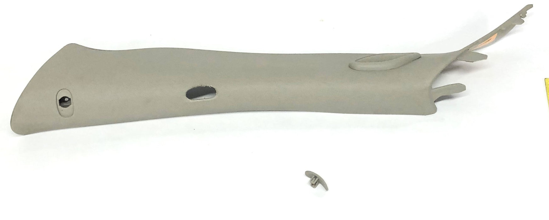 GM LH Windshield Pillar Trim Missing Hardware 20822496 NOS