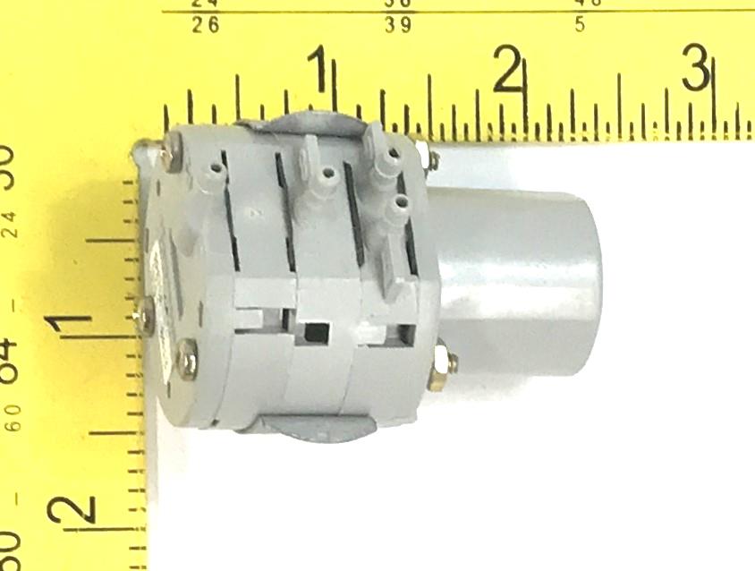 Honeywell Pneumatic Switching Relay RP670A 1019 1 NOS