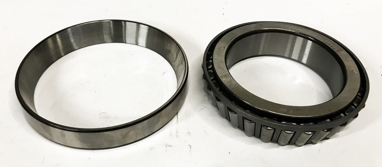 NSK Tapered Roller Bearing Cone and Cup HR32020XK NOS