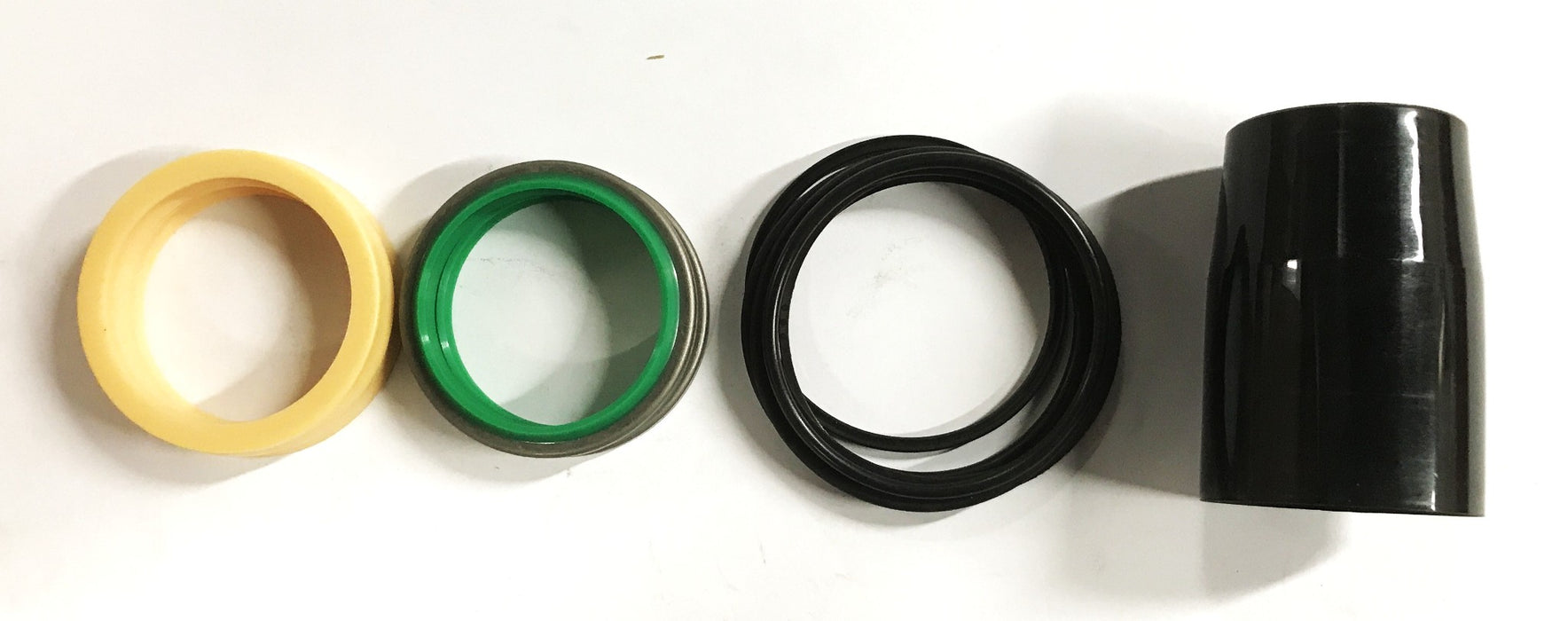 Hyster Hydraulic Cylinder Seal Kit 1566700 NOS