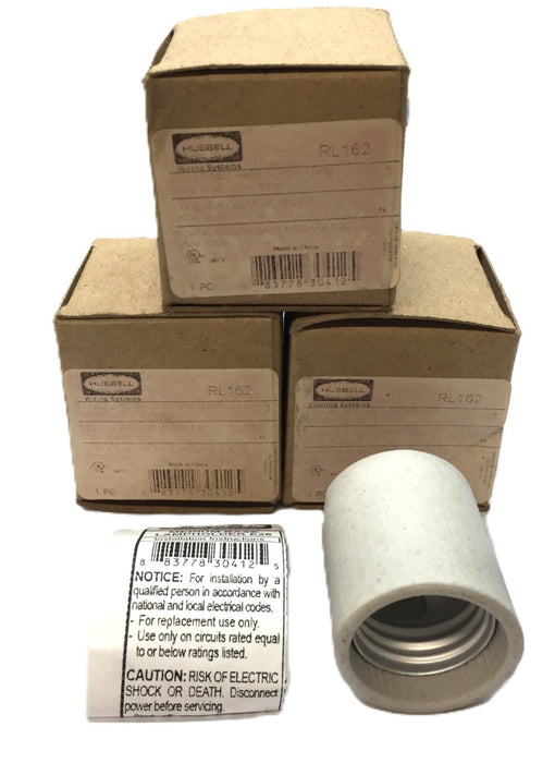 Hubbell Medium Base 250V/660W Lampholder RL162 [Lot of 3] NOS