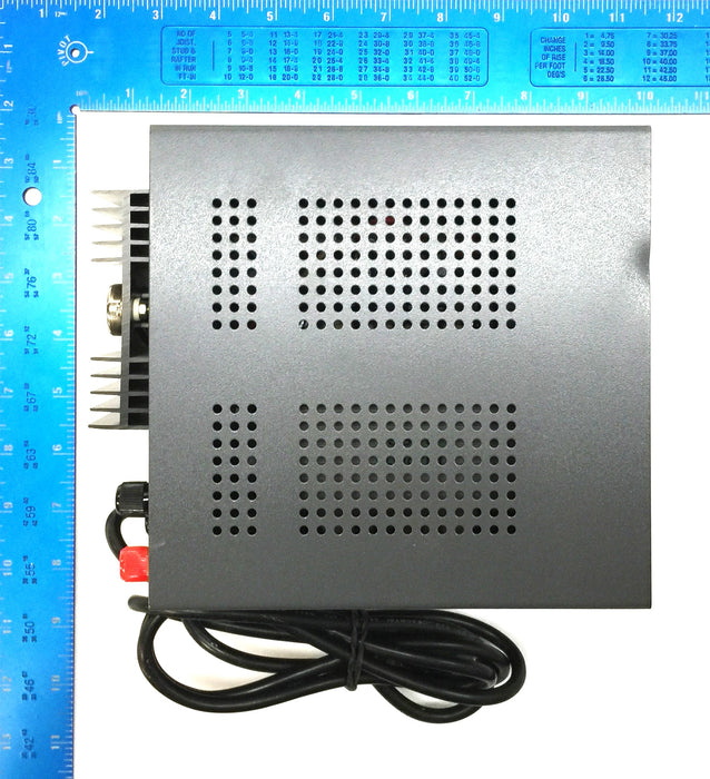 AIM 10 Amp Precision DC Power Supply 38-381 USED