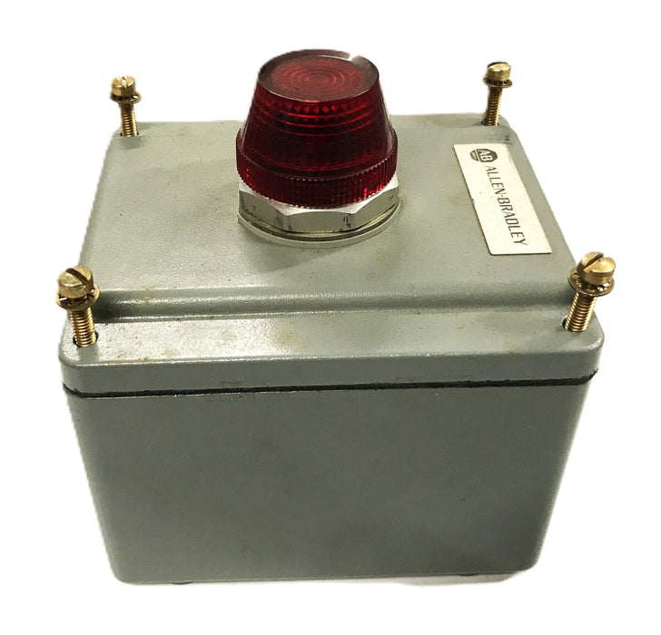 Allen-Bradley Enclosure with Red Pilot Light Assembly 800T-1ZT/800T-Q24 USED