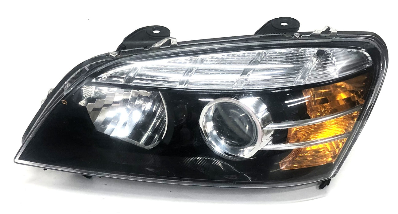 GM Driver Side Headlamp Assembly Chipped Amber Lens 92245554 (5554U) NOS