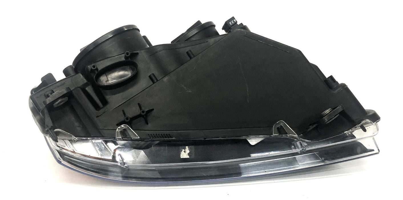 GM Driver Side Headlamp Assembly Chipped Amber Lens 92245554 (5554U) NOS