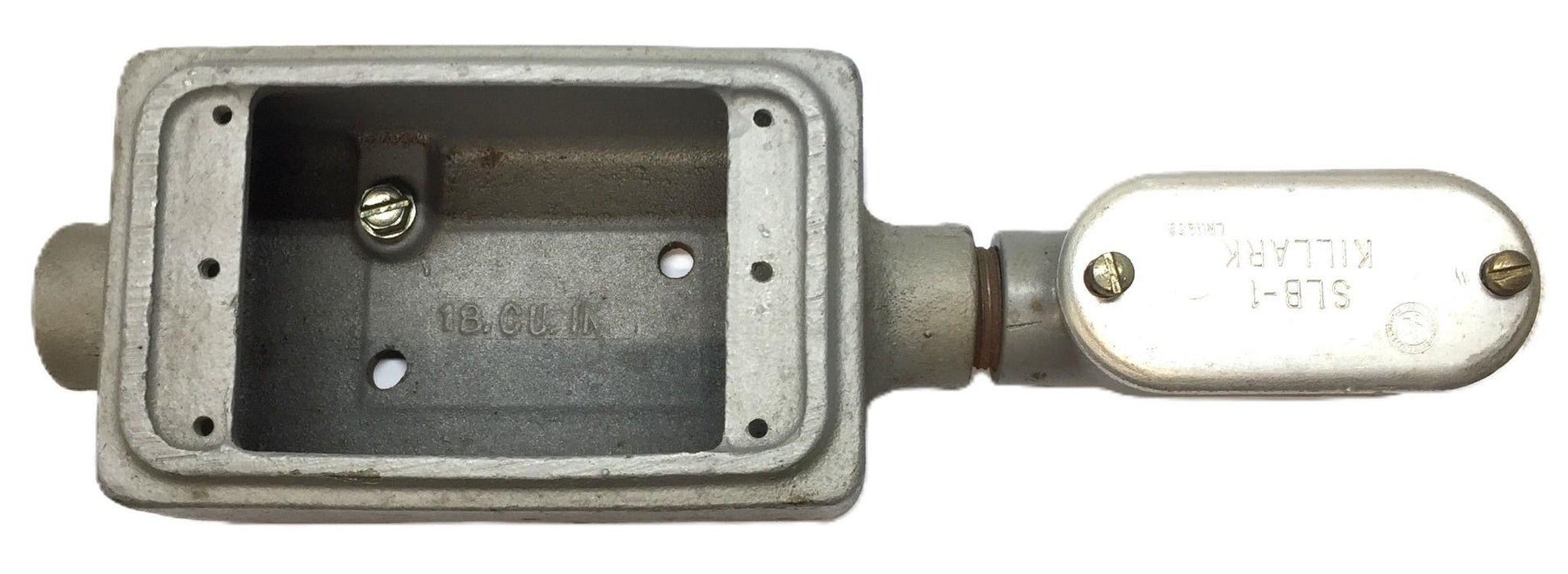 Appleton 1/2" Malleable Cast Iron Unilet Conduit Body Assembly Type FSC USED