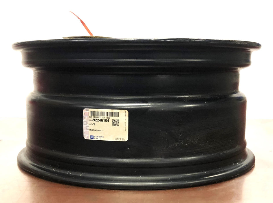 GM 18x8 Inch Wheel Assembly 92246104 NOS